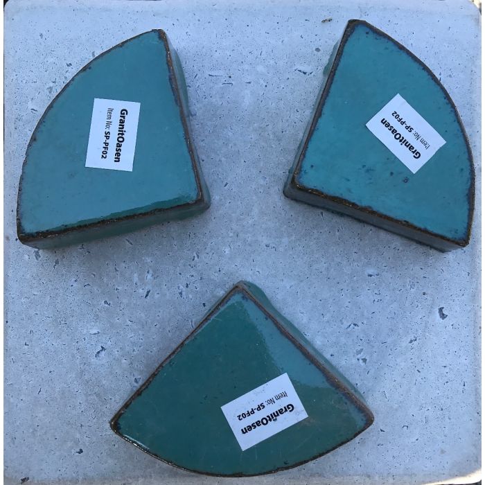 Krukkefødder Falling Green Flad Model 