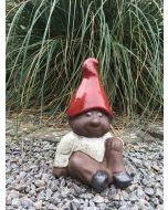  Have-Nisse-Gnom-Siddende-Med-Rød-Hue